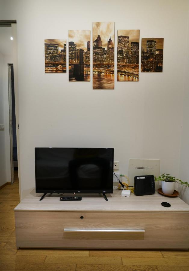 Fast Wifi E Netflix -- Centro Di Rho Vicino Stazione Apartment Екстериор снимка